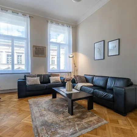Apartmán Lovely View Next To National Museum By Easybnb *