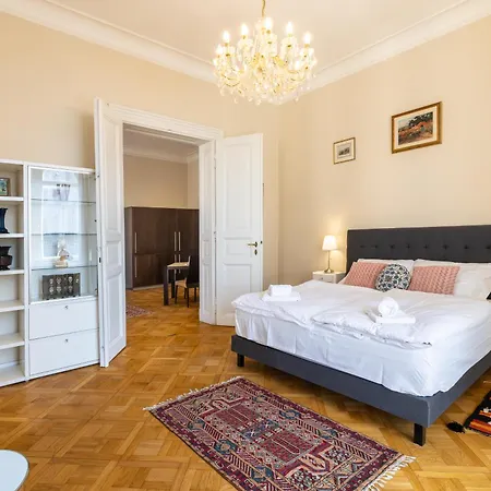 Lovely View Next To National Museum By Easybnb Apartmán