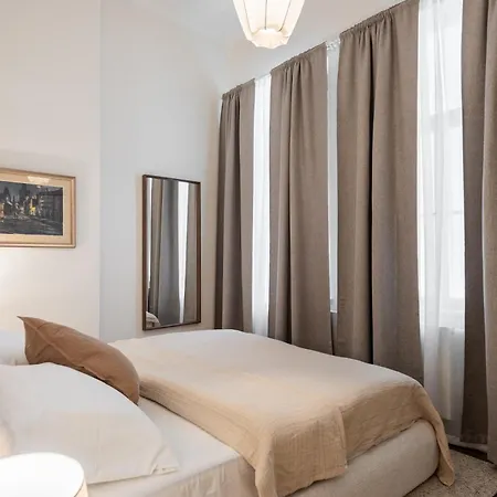 Luxury View 3br Near National Museum By Easybnb Premium Daire Prag