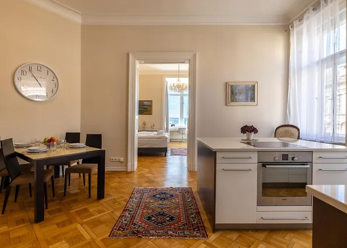 Lovely View Next To National Museum By Easybnb * Praha